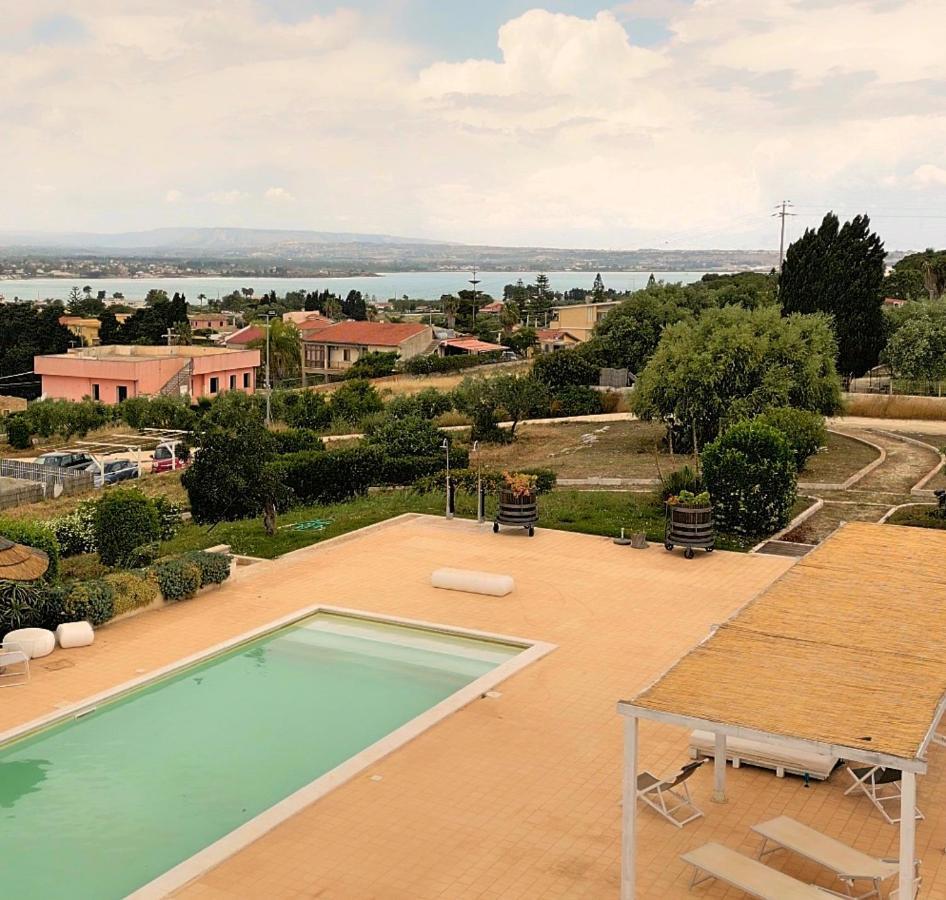 Il Casale Residence Plemmirio Eksteriør bilde